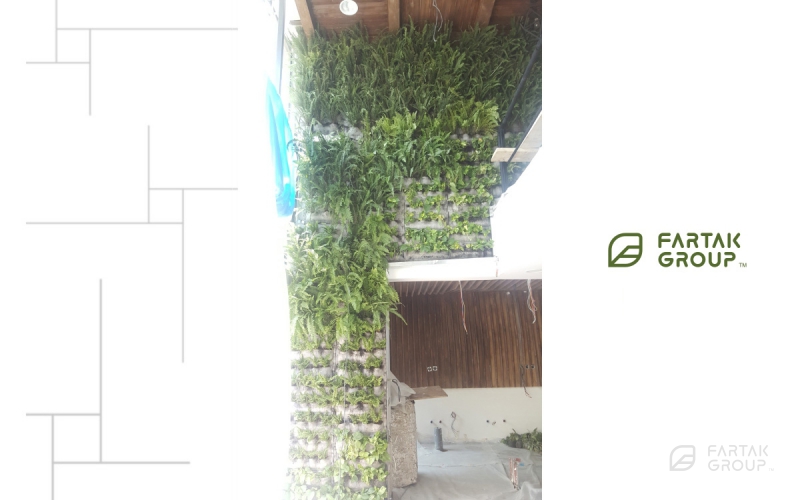 Zigzag Restaurant Green Wall