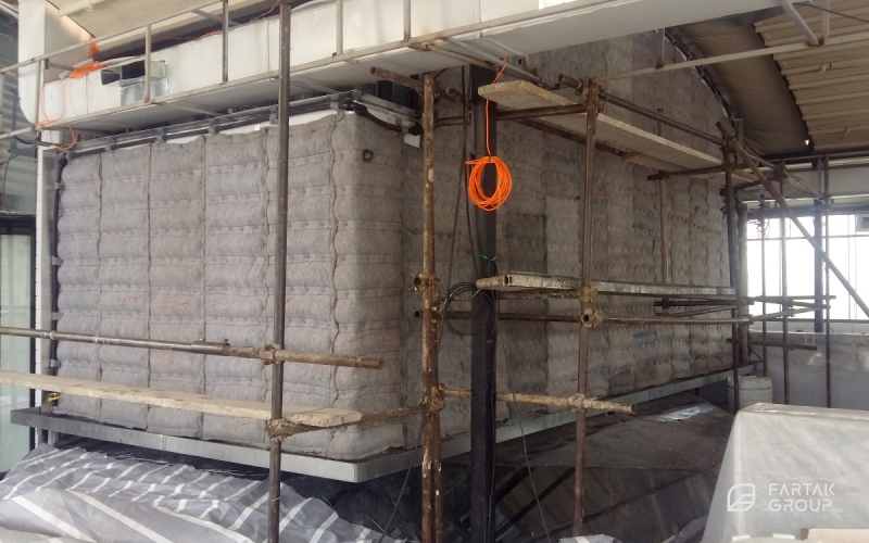 طراحی و اجرای دیوار سبز رستوران اعلا