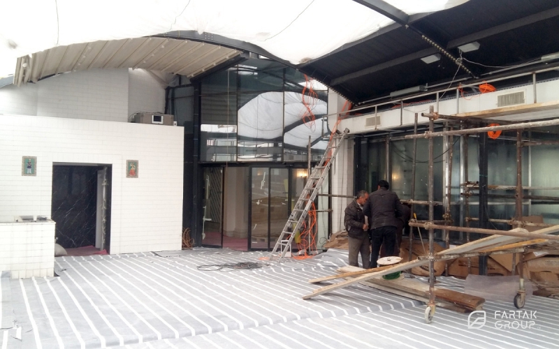 Ala Restaurant Green Wall