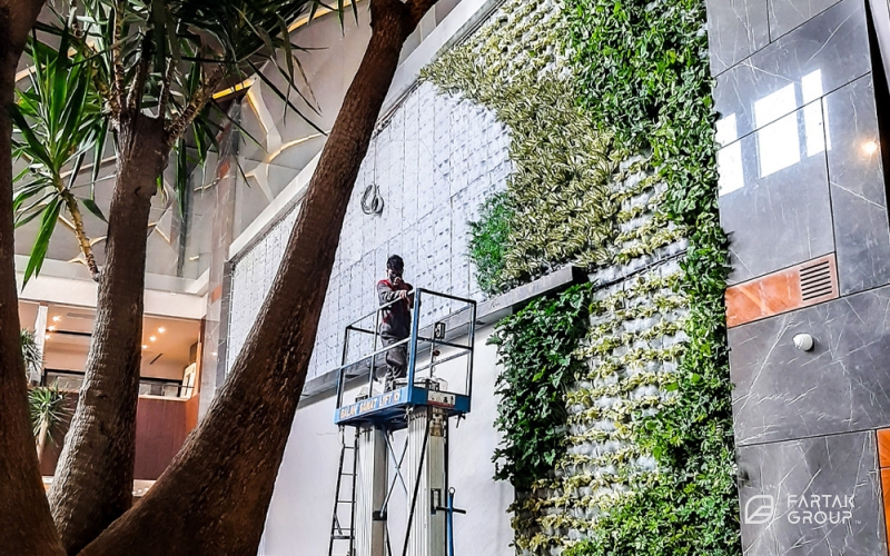 Baran 3 Roof Garden and Green Wall
