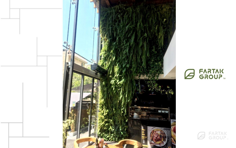 طراحی و اجرای دیوار سبز رستوران زیگ&zwnj;زاگ